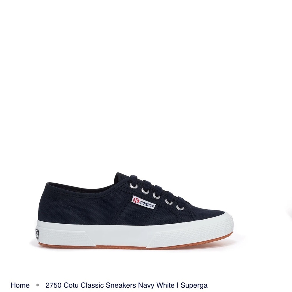 Superga Navy 2750-Cotu Classic.
Canvas Low-Top Sneakers with White Sole-Unisex